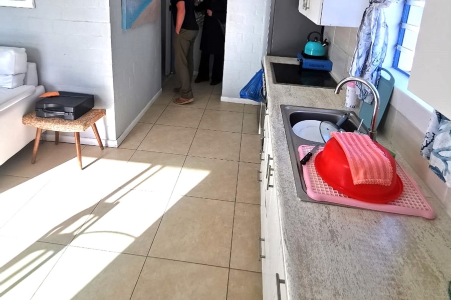 To Let 1 Bedroom Property for Rent in Blue Lagoon Western Cape